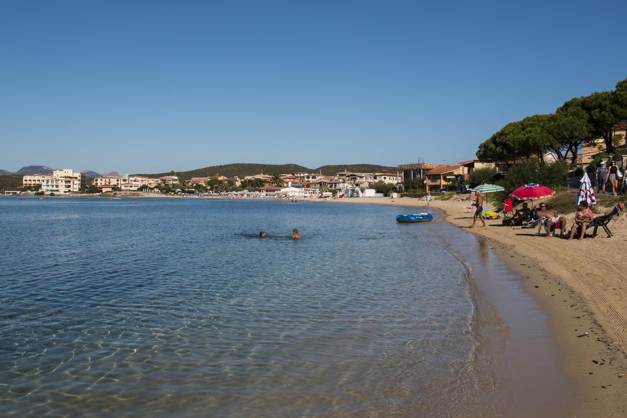 Hotel Maria Golfo Aranci Exterior foto